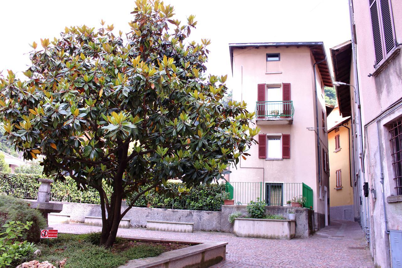 Bed and Breakfast La Magnolia Guests House Dervio Esterno foto