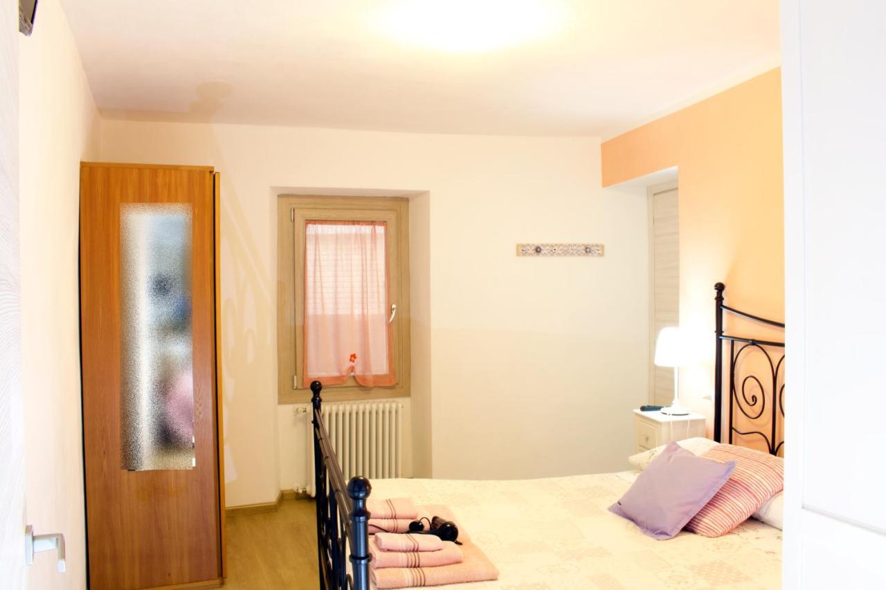 Bed and Breakfast La Magnolia Guests House Dervio Esterno foto