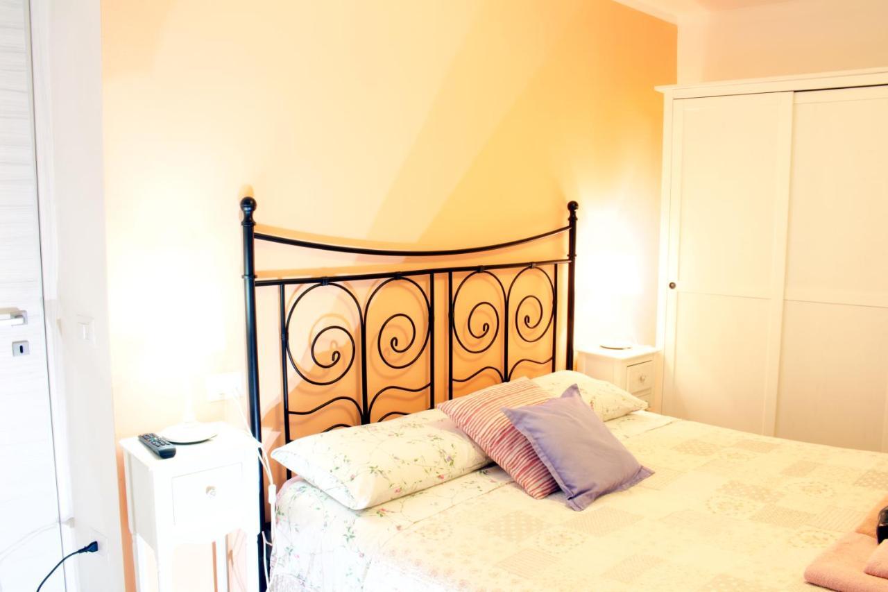 Bed and Breakfast La Magnolia Guests House Dervio Esterno foto