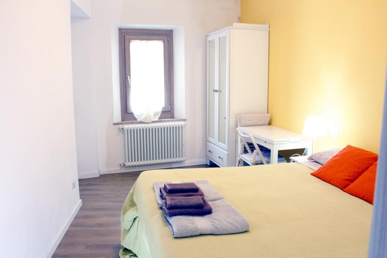 Bed and Breakfast La Magnolia Guests House Dervio Esterno foto