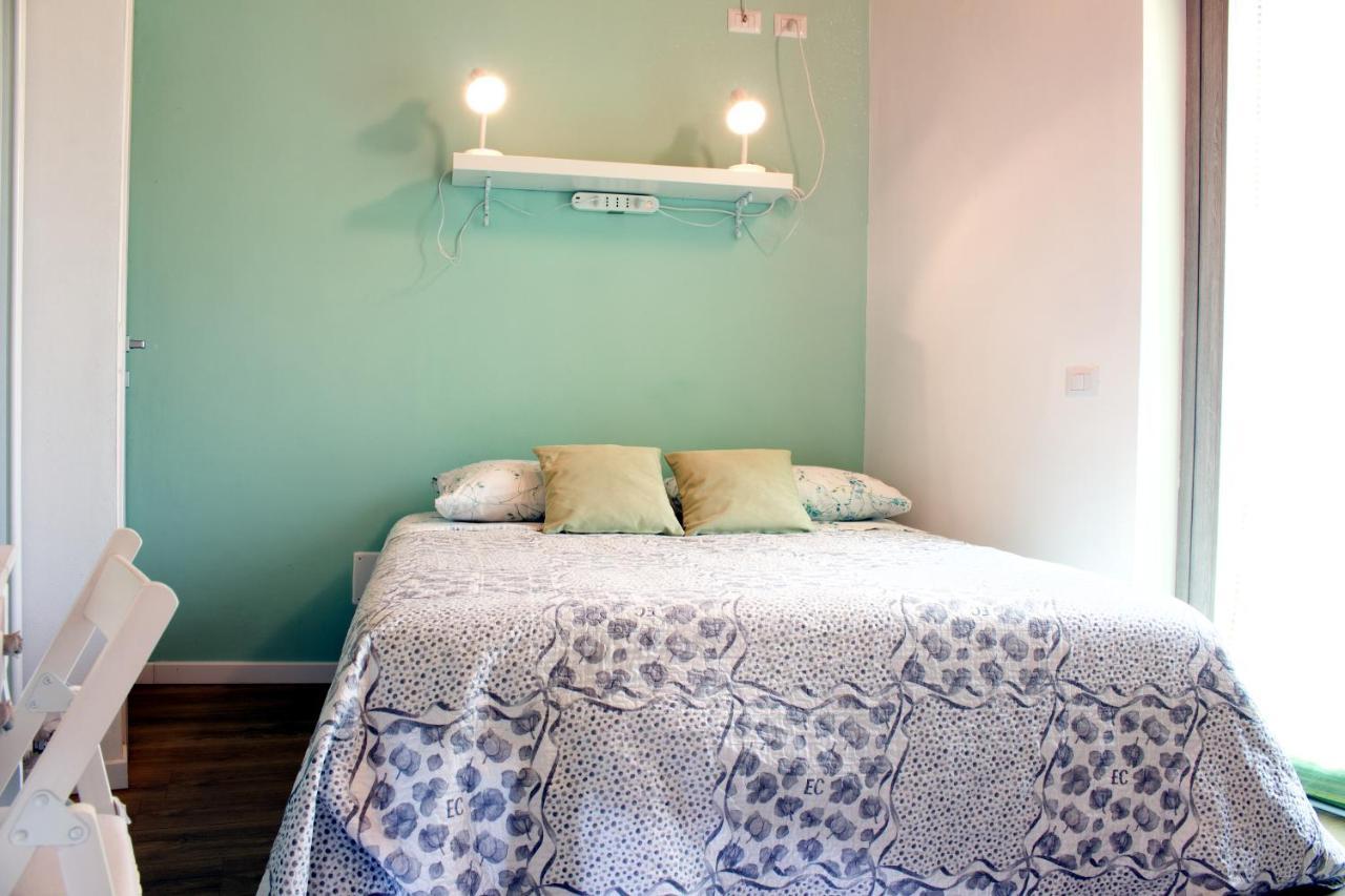 Bed and Breakfast La Magnolia Guests House Dervio Esterno foto