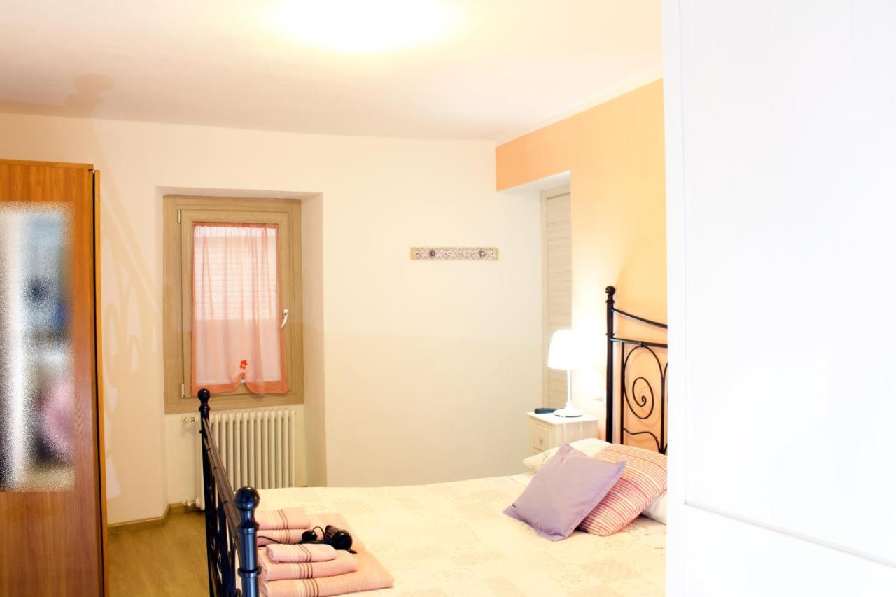 Bed and Breakfast La Magnolia Guests House Dervio Esterno foto